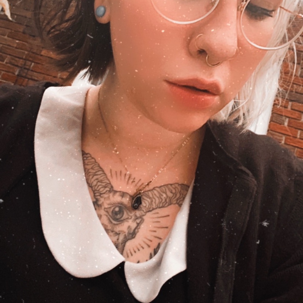 Meet your Posher, Jessica